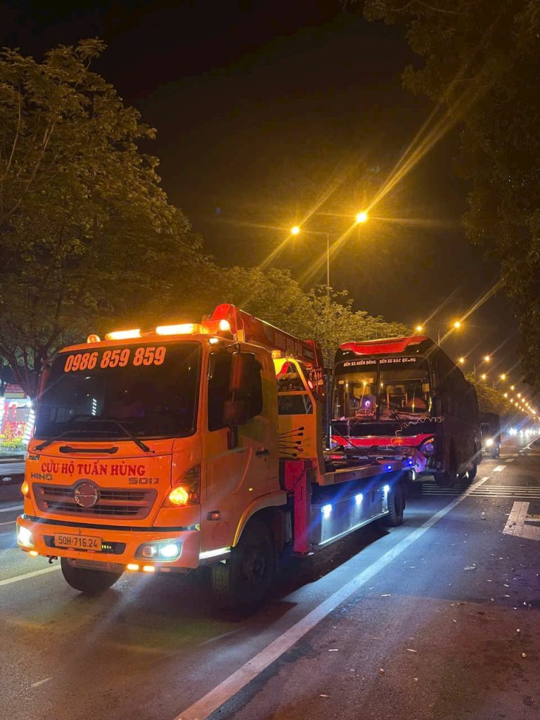 Dịch vụ cứu hộ xe hơi tại Phường Cát Lái của Tuấn Rescue