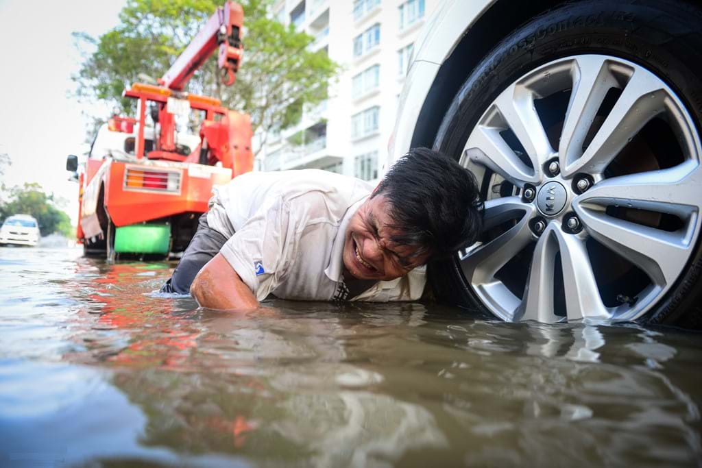 xe bị ngập ở thảo điền