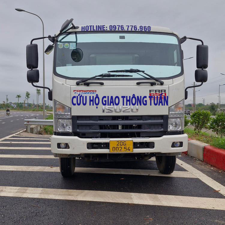 Đội ngũ cứu hộ ô tô Tuấn tại Phường Phước Long