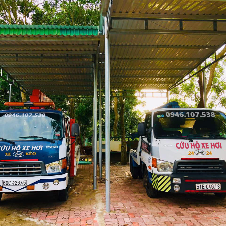 Đội ngũ cứu hộ ô tô Tuấn Rescue tại Quận 9