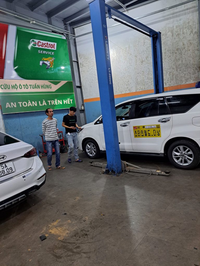 Đội xe cứu hộ Đắk Nông Tuấn Hùng sẵn sàng 24/7